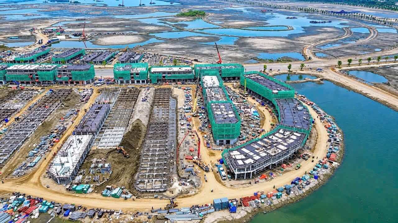 Tiến độ xây dựng Vinhomes Green Paradise (Vinhomes Cần Giờ) tháng 10.2026 1 Tiến độ xây dựng Vinhomes Green Paradise (Vinhomes Cần Giờ) tháng 10.2026