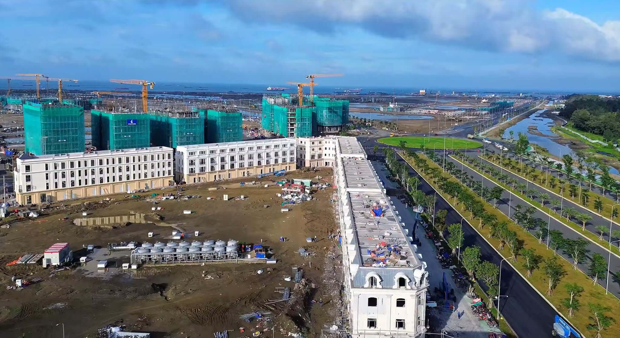 Tiến độ xây dựng Vinhomes Green Paradise (Vinhomes Cần Giờ) tháng 10.2026 12 Tiến độ xây dựng Vinhomes Cần Giờ tháng 10.2026