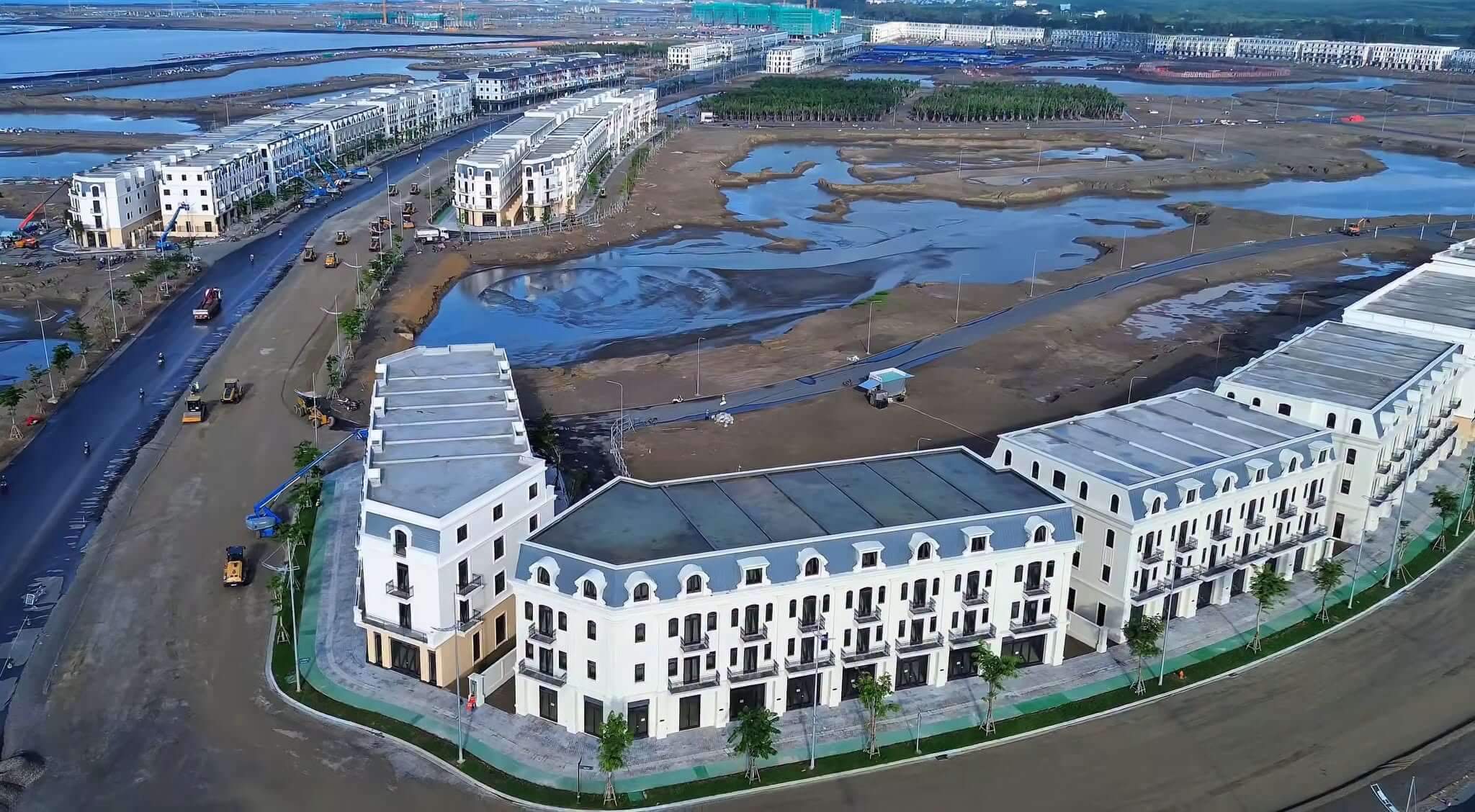 Tiến độ xây dựng Vinhomes Green Paradise (Vinhomes Cần Giờ) tháng 10.2026 13 Tiến độ xây dựng Vinhomes Cần Giờ tháng 10.2026